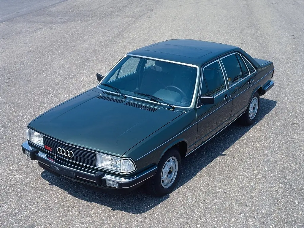 Audi 100 2 поколение, рестайлинг, седан (08.1979 - 07.1982)